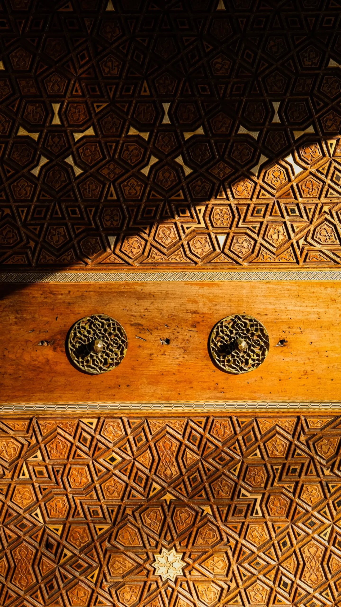 Wood Craftsmanship in Middle Eastern Furniture